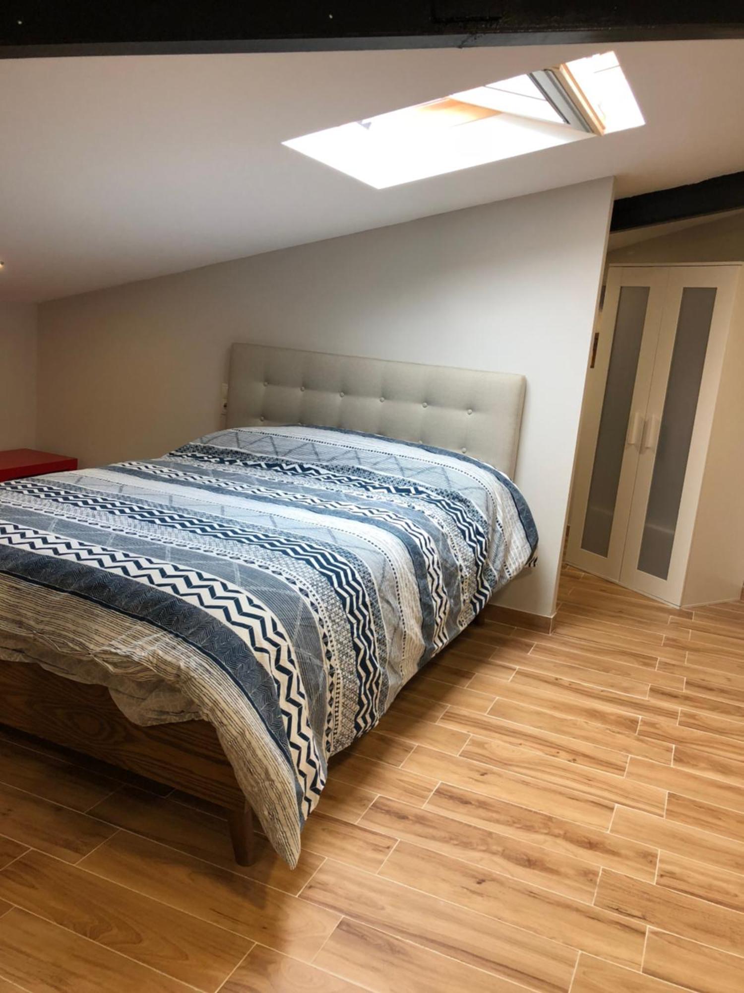 Habitacion Con Cocina Y Bano Бильбао Экстерьер фото