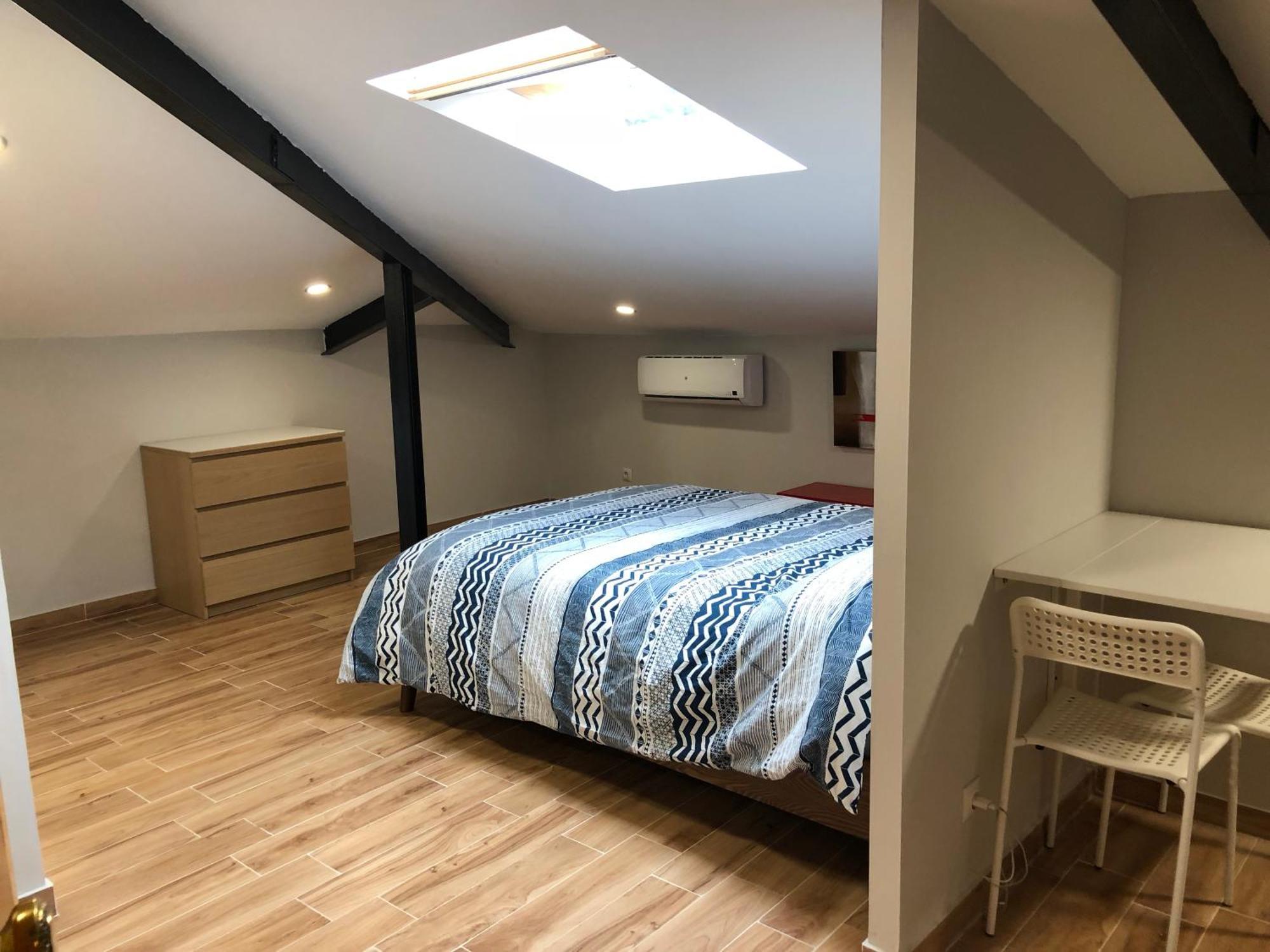 Habitacion Con Cocina Y Bano Бильбао Экстерьер фото