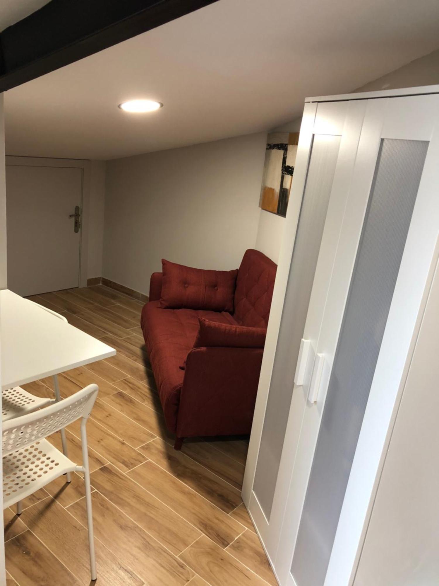 Habitacion Con Cocina Y Bano Бильбао Экстерьер фото